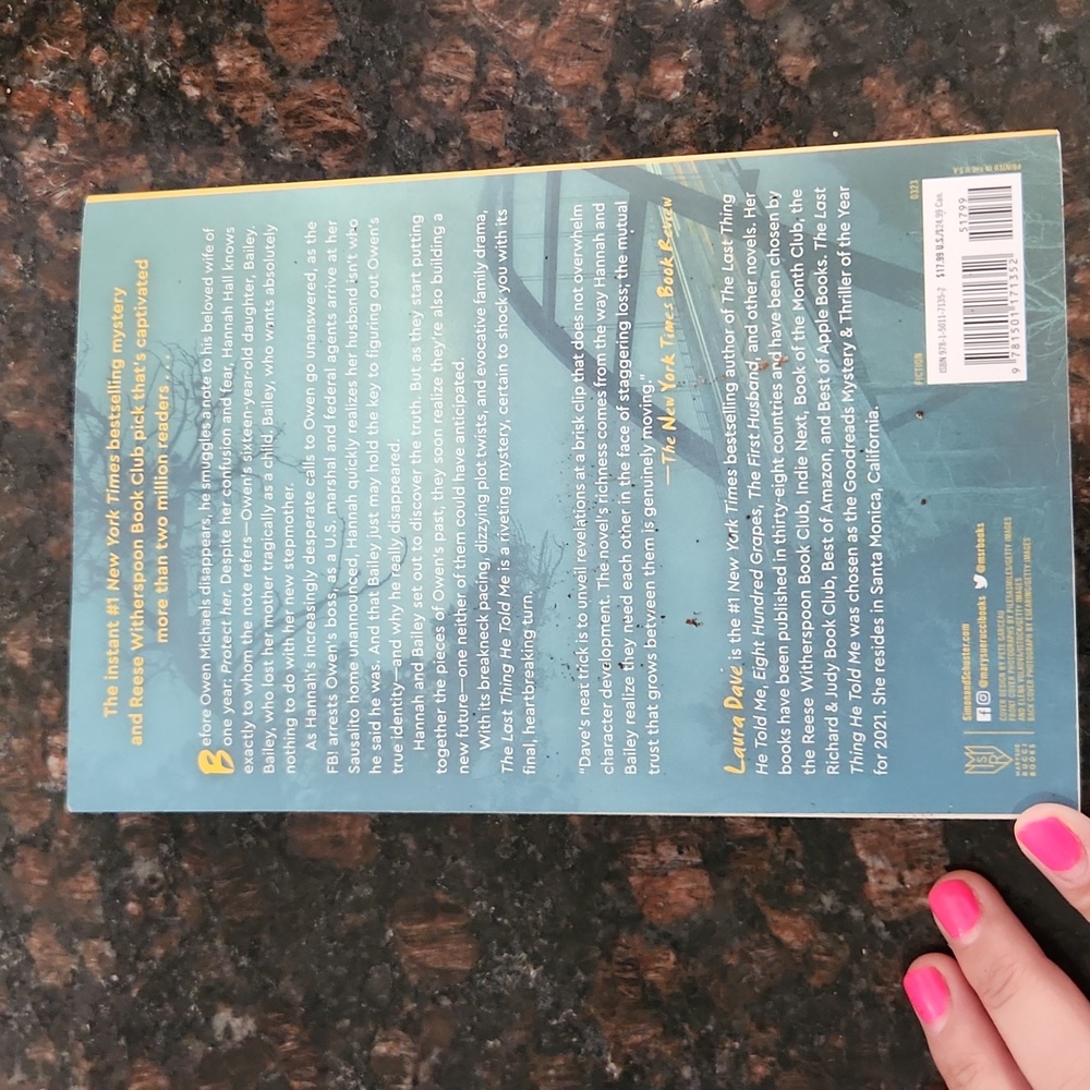 Best seller author Luara Dave books set of 2 - Picture 2 of 3